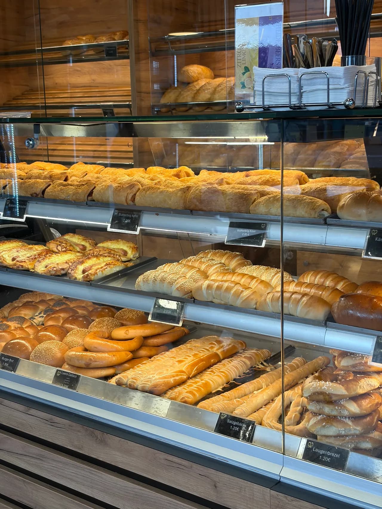 Bakery counter